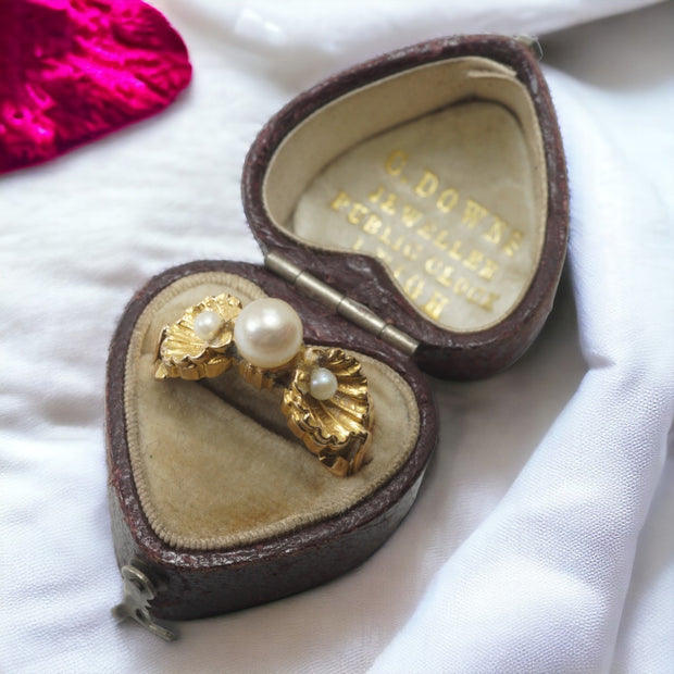 Art Nouveau Clam Shell Pearl Ring